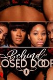 Постер За закрытыми дверями (2021)
