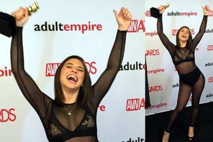 Девушка с украинскими корнями получила «Порно-Оскар» Девушка с украинскими корнями получила «Порно-Оскар»