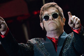 Элтон Джон выругал Путина и получил ответ Элтон Джон выругал Путина и получил ответ