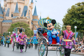Walt Disney закрыла парки развлечений в Токио из-за коронавируса Walt Disney закрыла парки развлечений в Токио из-за коронавируса