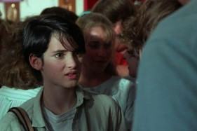 Чарли Шина обвинён в сексе с 13-летним актёром 34 года назад Чарли Шина обвинён в сексе с 13-летним актёром 34 года назад