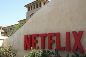 Netflix пожертвует $100 млн. сокращённым работникам Netflix пожертвует $100 млн. сокращённым работникам